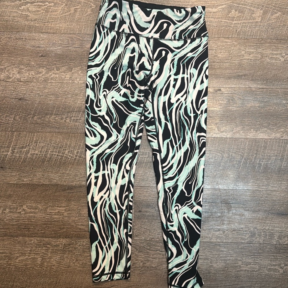 Like New Dkny Women's Tight Printed High Waist Performance Leggings size sm